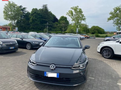 Volkswagen Golf 1.0 TSI EVO Life (2)