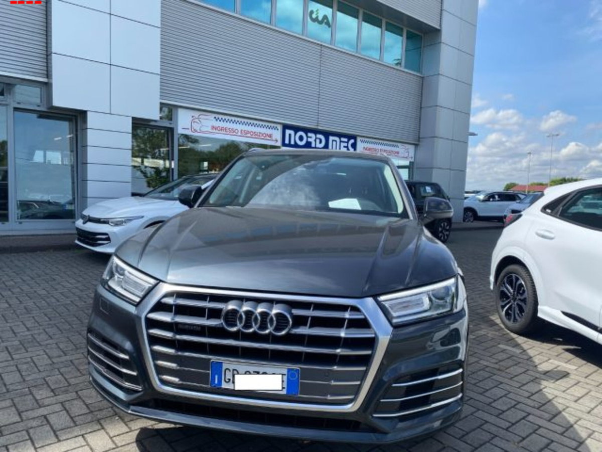 Audi Q5 40 TDI quattro S tronic Sport (2)