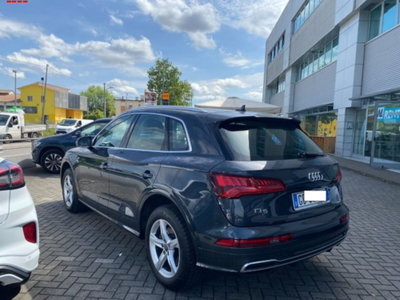Audi Q5 40 TDI quattro S tronic Sport (6)