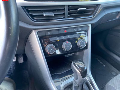Volkswagen T-Roc 1.5 tsi Life dsg (7)