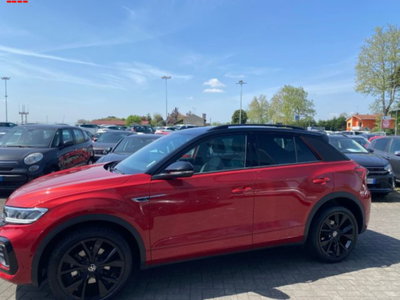 Volkswagen T-Roc 1.5 tsi R-Line dsg (2)