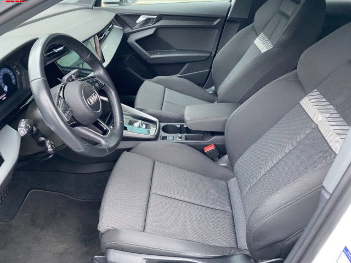 Audi A3 Sportback 30 TDI S tronic Business Advanced (11)