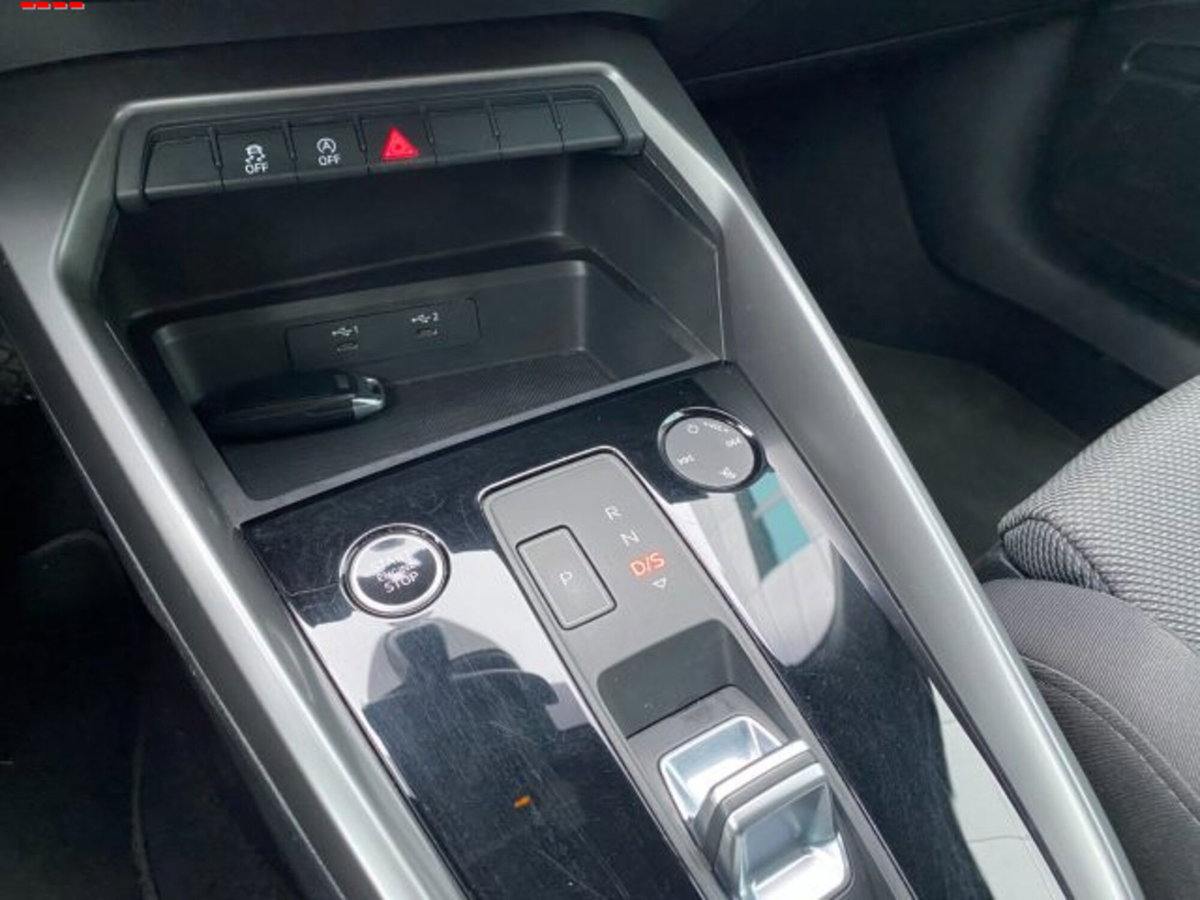 Audi A3 Sportback 30 TDI S tronic Business Advanced (8)