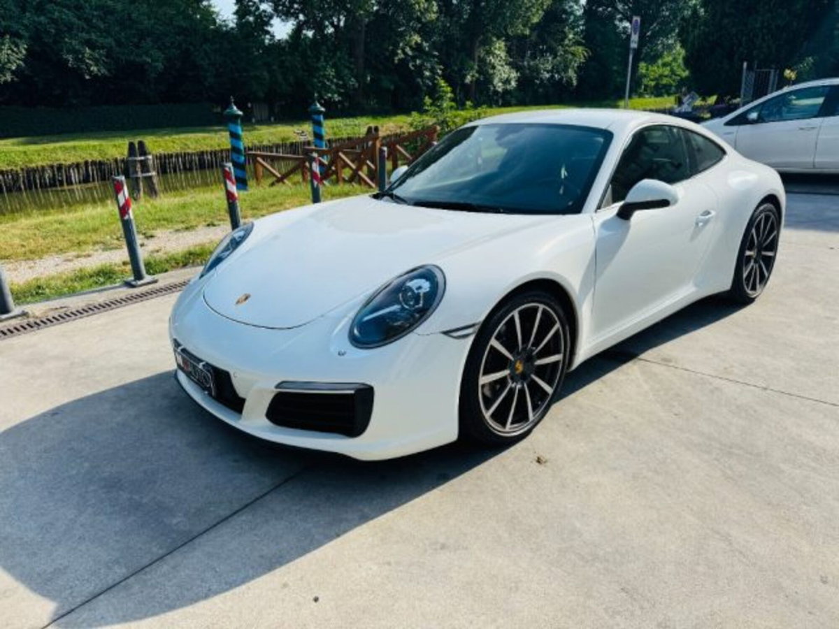 Porsche 911 Coupé 3.0 Carrera