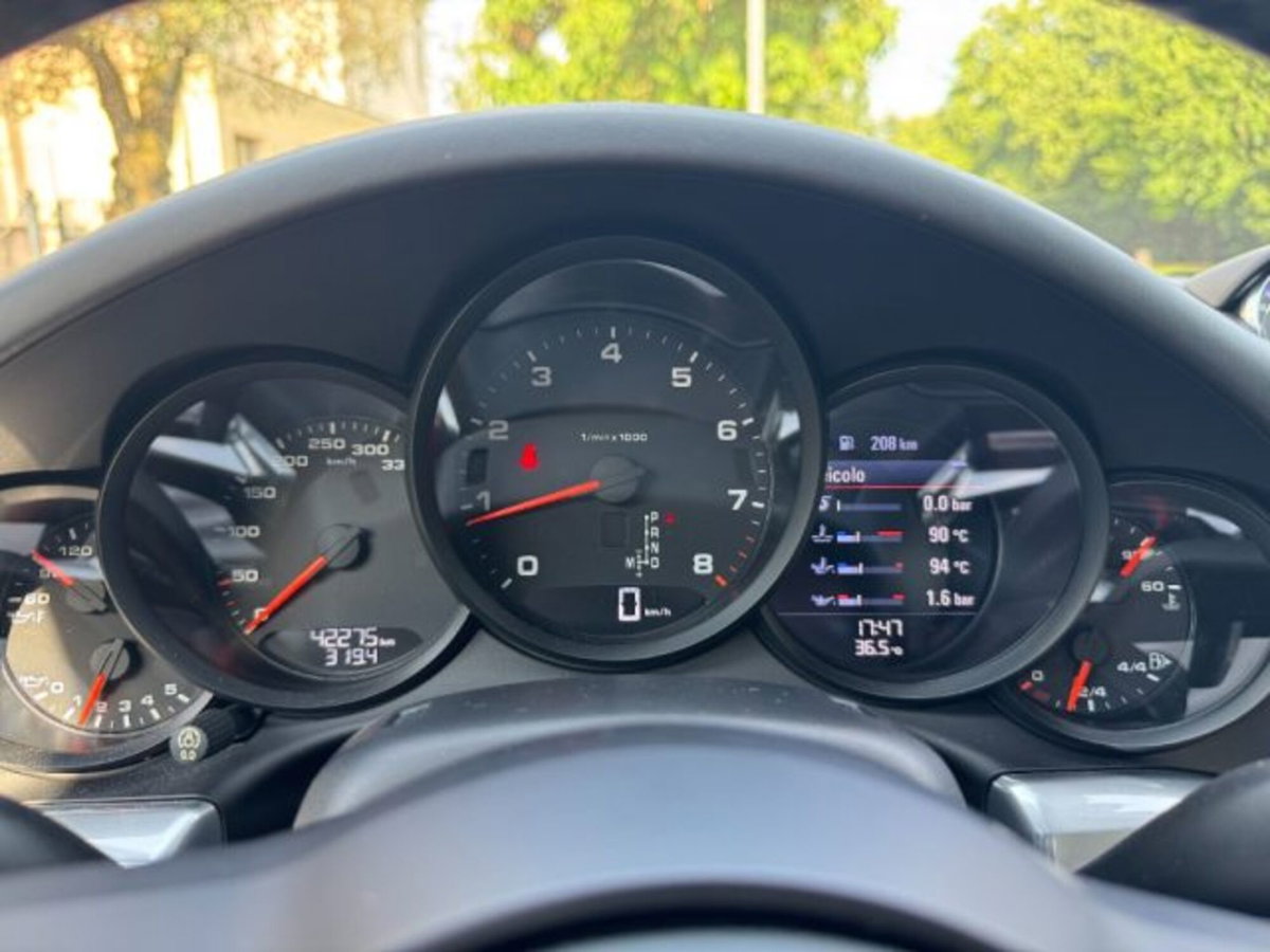 Porsche 911 Coupé 3.0 Carrera (10)