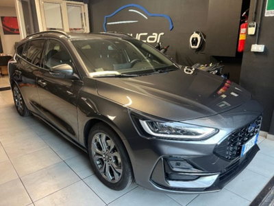 Ford Focus Station Wagon 1.0 EcoBoost Hybrid 125 CV SW ST-Line usata