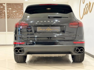 Porsche Cayenne 3.0 Diesel Platinum Edition (12)
