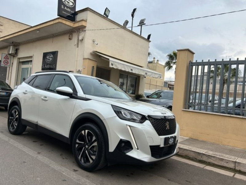 Peugeot 2008 BlueHDi 100 S&S Allure Navi Pack