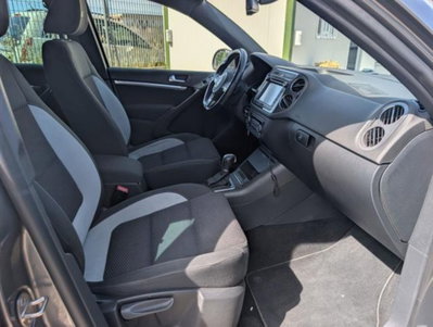 Volkswagen Tiguan 2.0 TDI 177 CV 4MOTION DSG R-Line BlueMotion Tech. (8)