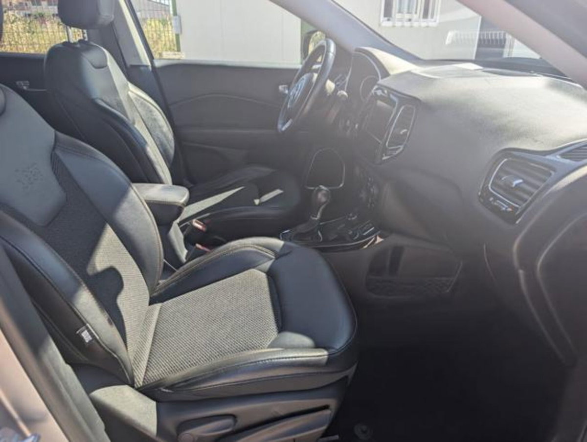 Jeep Compass 2.0 Multijet II aut. 4WD Limited (5)