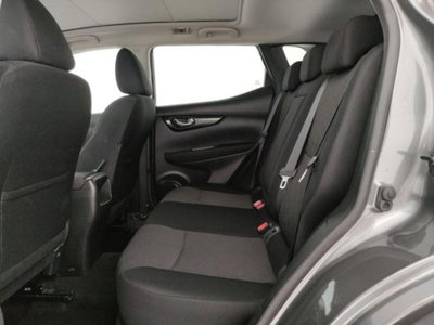 Nissan Qashqai 1.5 dCi Tekna (17)