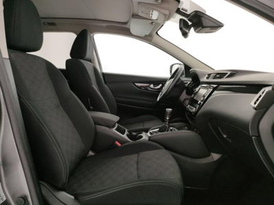 Nissan Qashqai 1.5 dCi Tekna (9)