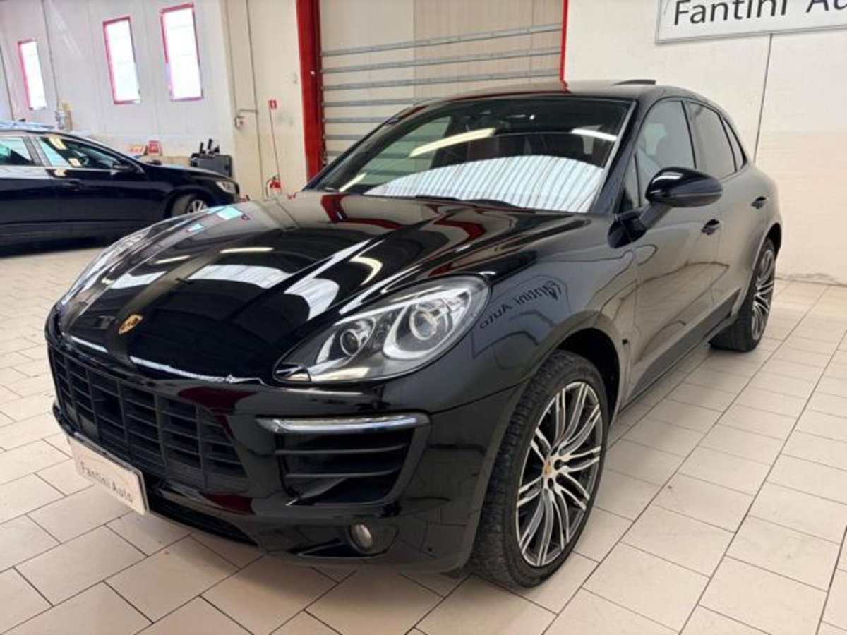 Porsche Macan S (3)
