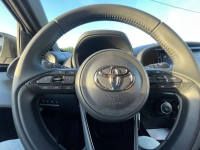 Toyota Aygo X 1.0 VVT-i 72 CV 5 porte Limited Air (10)