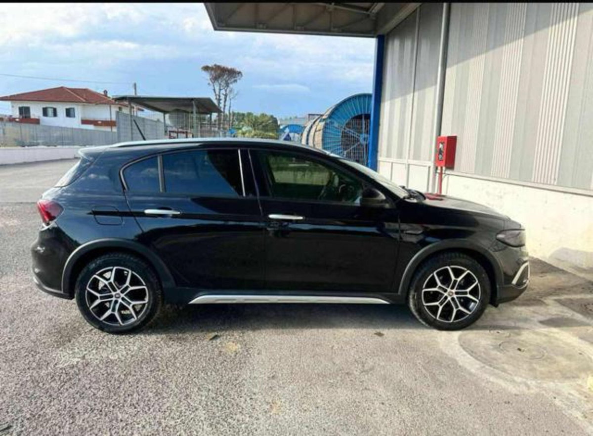 Fiat Tipo Station Wagon Tipo SW 1.6 mjt Cross s&s 130cv (8)