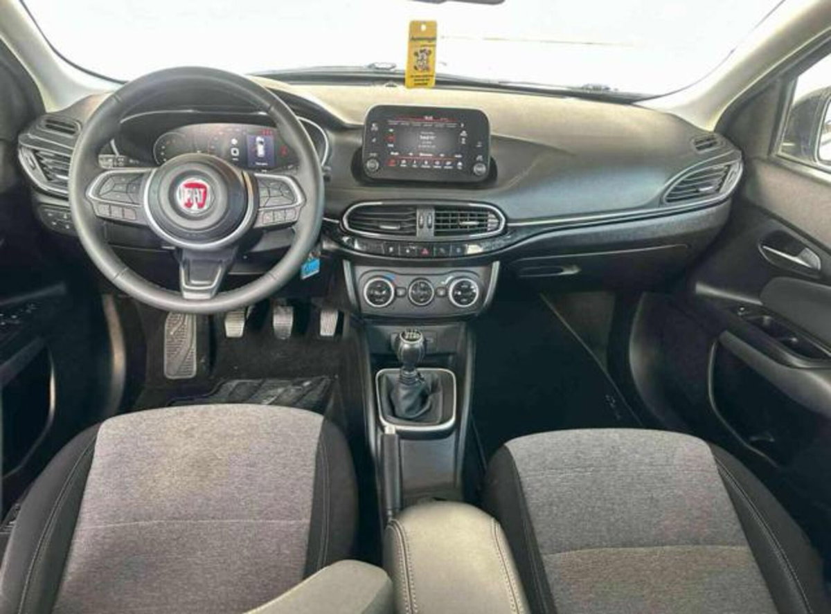 Fiat Tipo Station Wagon Tipo SW 1.6 mjt Cross s&s 130cv (9)
