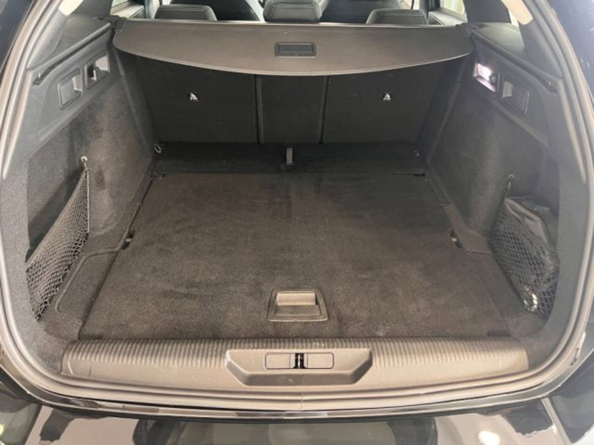 Peugeot 308 SW BlueHDi 130 S&S EAT8 Allure Pack (15)