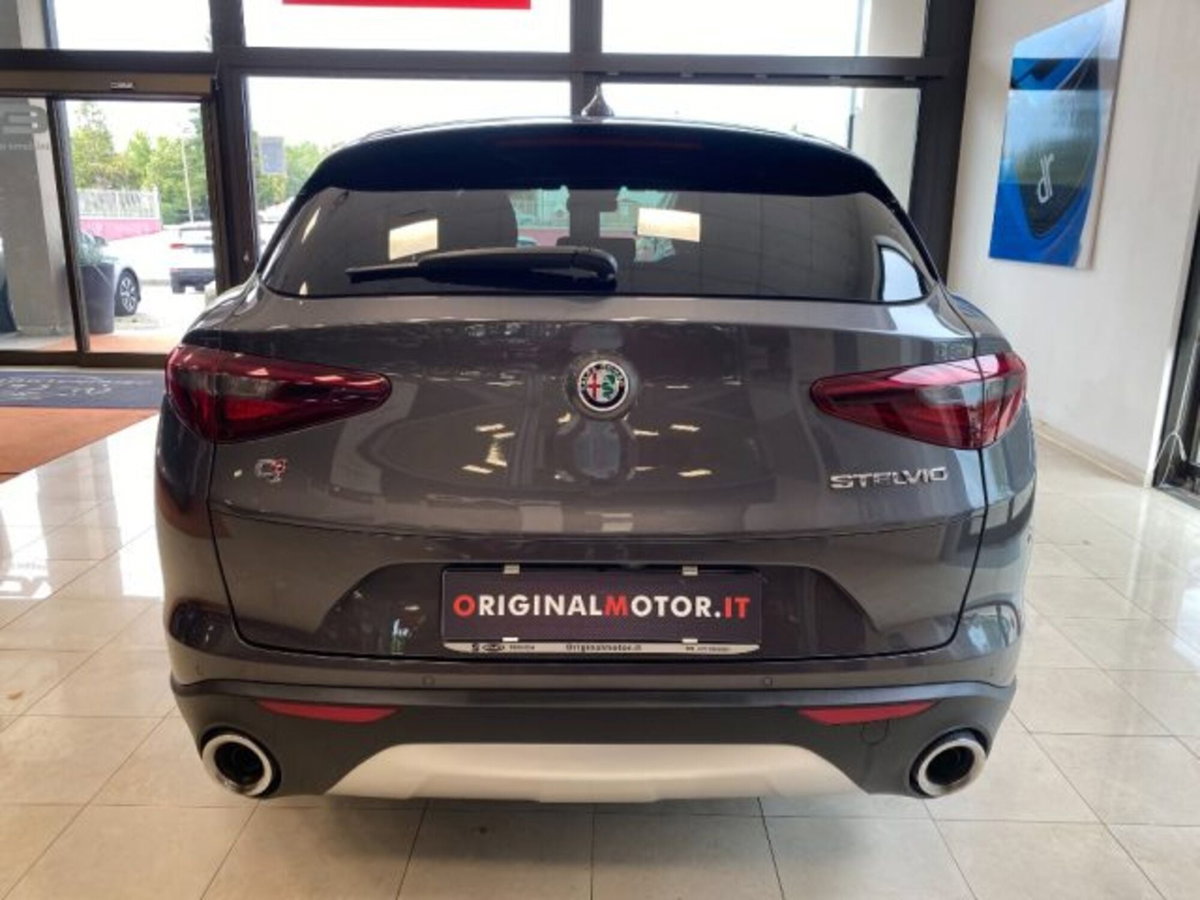Alfa Romeo Stelvio Stelvio 2.2 Turbodiesel 210 CV AT8 Q4 Business (5)