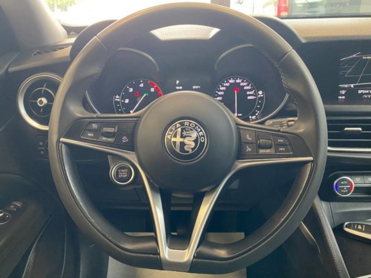 Alfa Romeo Stelvio Stelvio 2.2 Turbodiesel 210 CV AT8 Q4 Business (8)