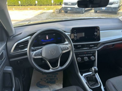 Volkswagen T-Roc 2.0 tdi Life 115cv (8)