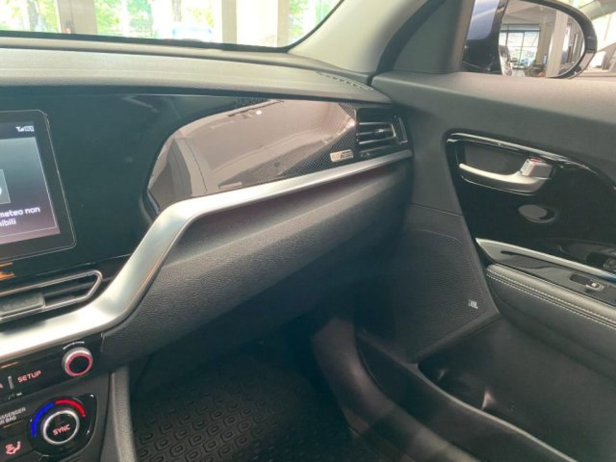 Kia Niro 1.6 GDi DCT HEV Energy (16)