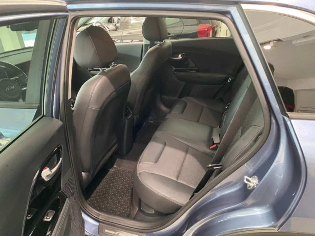Kia Niro 1.6 GDi DCT HEV Energy (7)