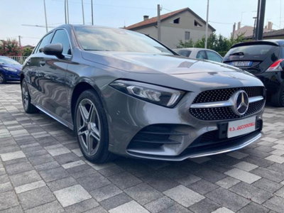 Mercedes-Benz Classe A Sedan 250 e Automatic EQ-Power 4p. Premium (2)