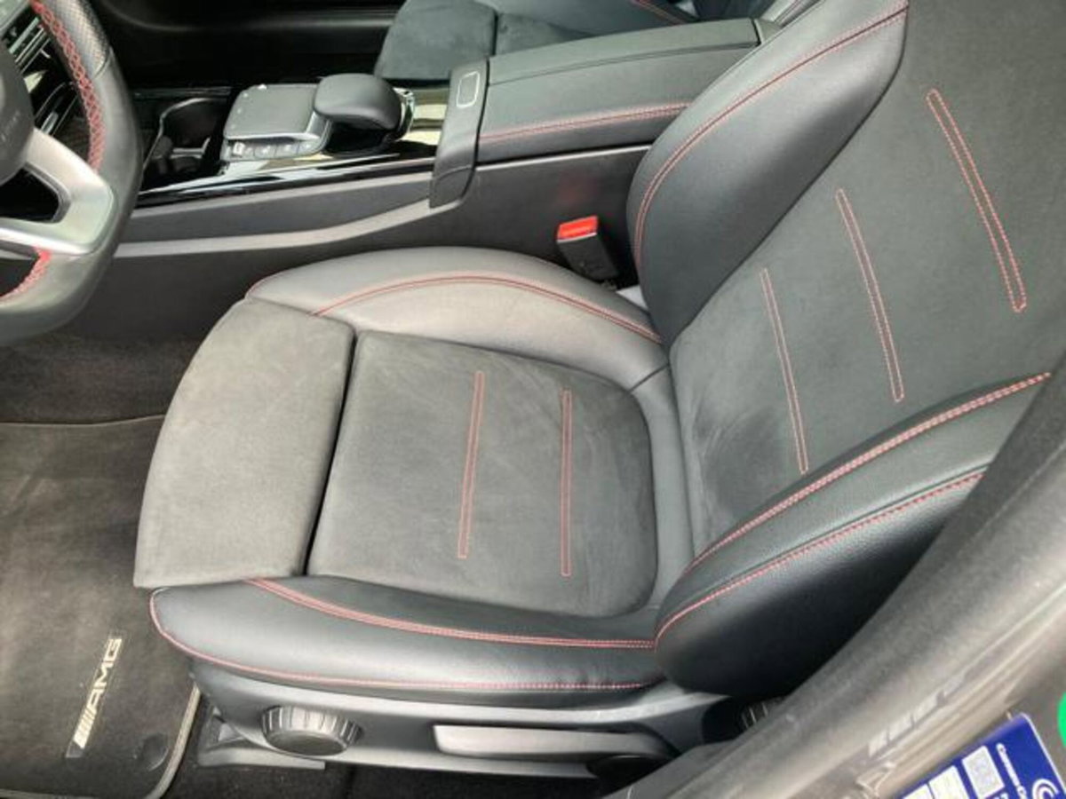 Mercedes-Benz Classe A Sedan 250 e Automatic EQ-Power 4p. Premium (5)