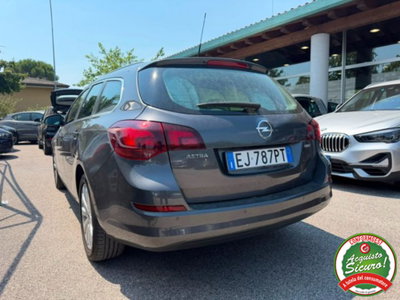 Opel Astra Station Wagon 1.7 CDTI 125CV Sports Cosmo (3)
