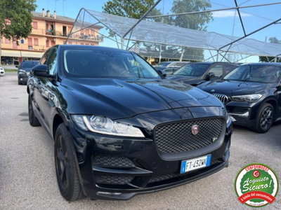 Jaguar F-Pace 2.0 D 180 CV AWD R-Sport (6)