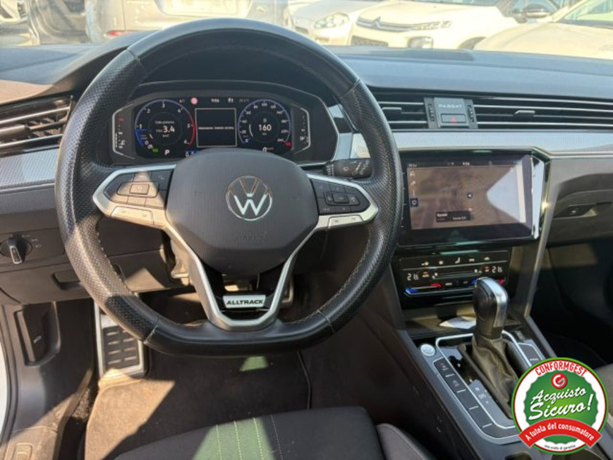 Volkswagen Passat Variant Alltrack 2.0 TDI 200 CV 4MOTION DSG (15)