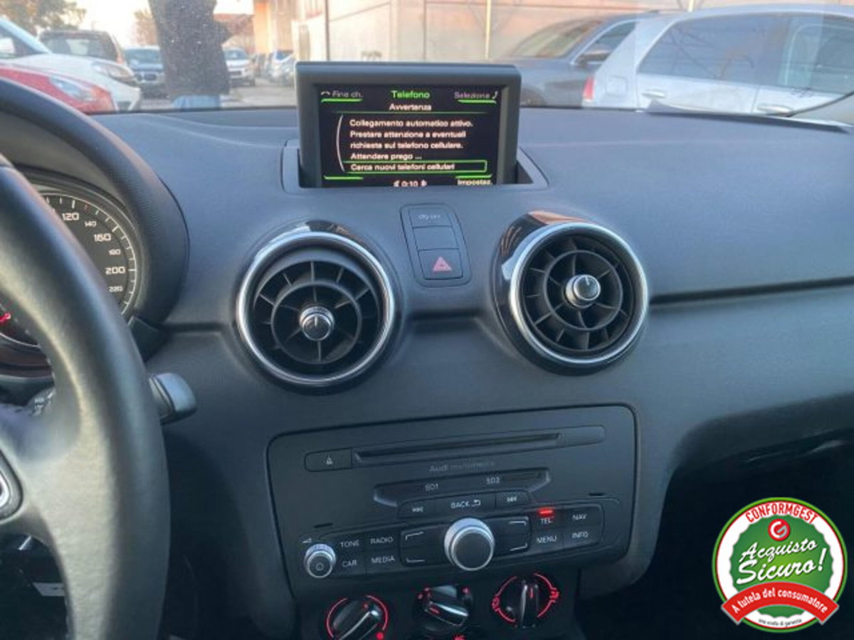 Audi A1 1.2 TFSI Ambition (14)
