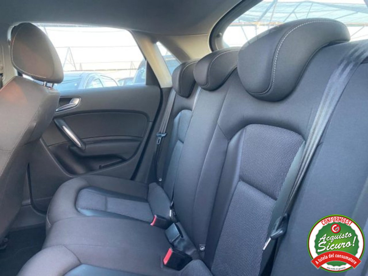 Audi A1 1.2 TFSI Ambition (6)
