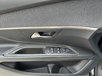 Peugeot 3008 BlueHDi 120 S&S GT Line (10)