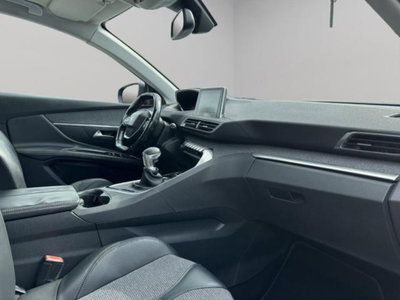 Peugeot 3008 BlueHDi 120 S&S GT Line (19)