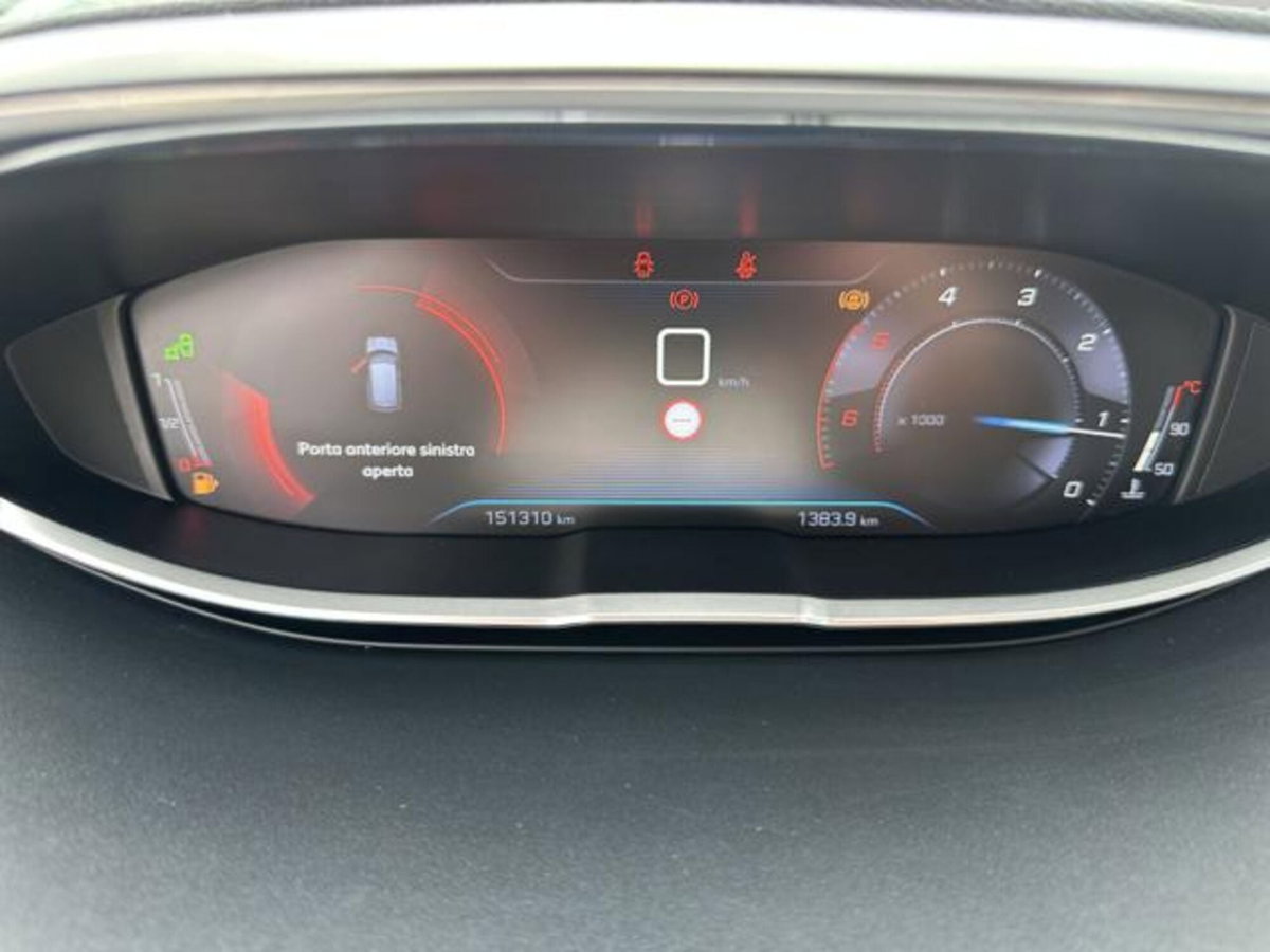 Peugeot 3008 BlueHDi 120 S&S GT Line (7)