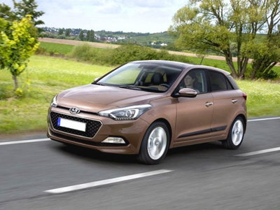 Hyundai i20 1.2 84 CV 5 porte Blackline usata