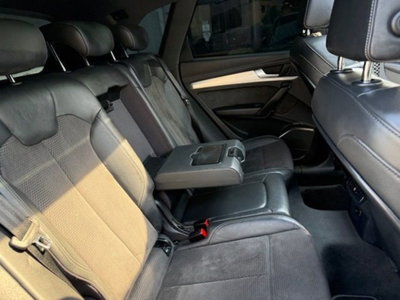 Audi Q5 2.0 TDI quattro S tronic S line plus (16)