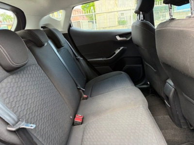 Ford Fiesta 1.0 Ecoboost Hybrid 125 CV DCT 5 porte Titanium (12)