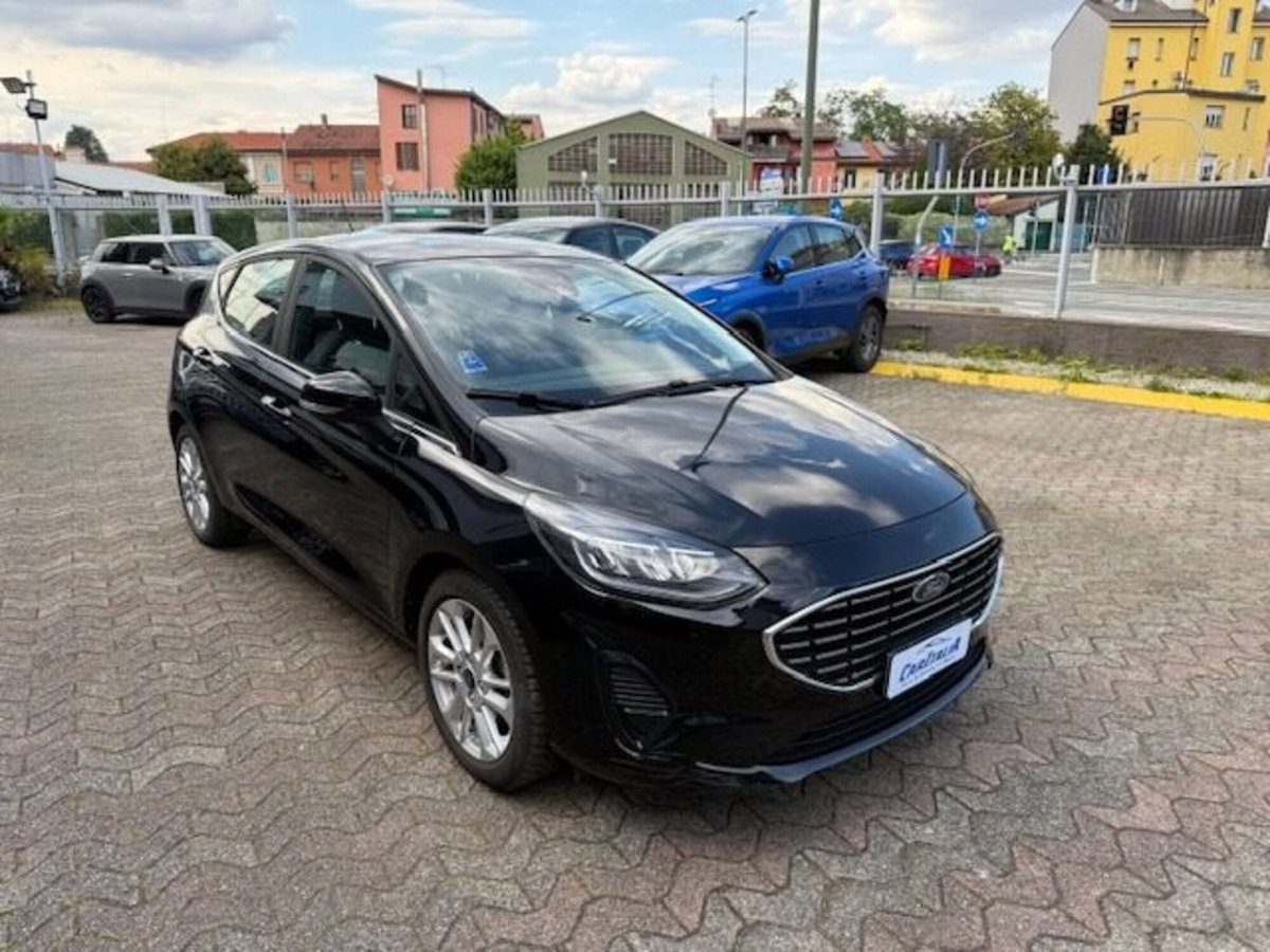 Ford Fiesta 1.0 Ecoboost Hybrid 125 CV DCT 5 porte Titanium (3)