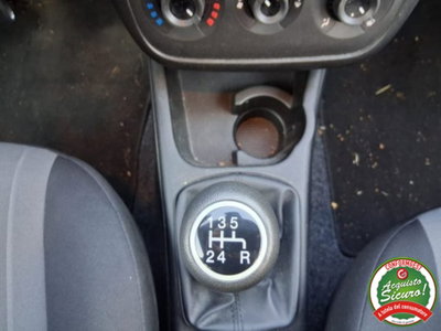 Fiat Punto 1.4 8V 5 porte Natural Power Street (14)