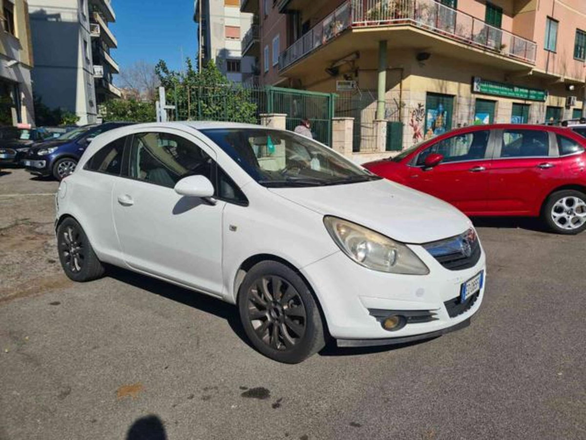Opel Corsa 1.2 80CV 3 porte GPL-TECH Club (3)