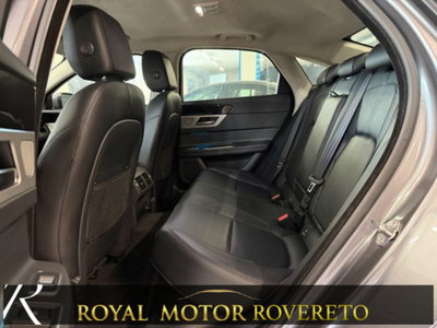 Jaguar XF 2.0 D 180 CV AWD aut. Prestige (10)