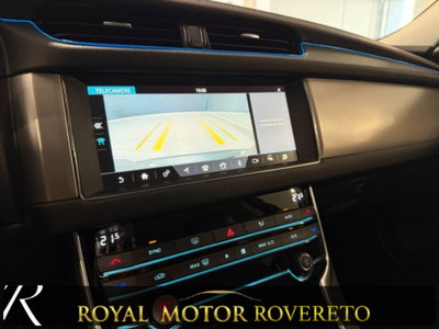 Jaguar XF 2.0 D 180 CV AWD aut. Prestige (12)