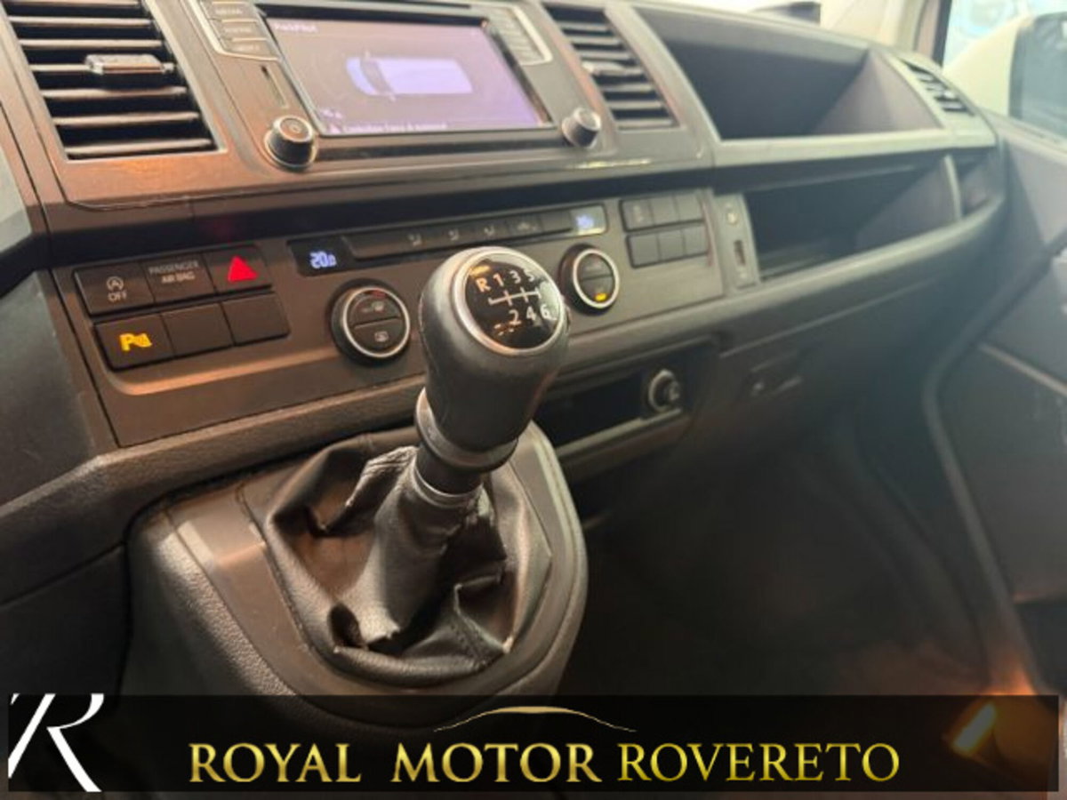 Volkswagen Veicoli Commerciali Caravelle 2.0 TDI 150CV PC Trendline N1 (11)