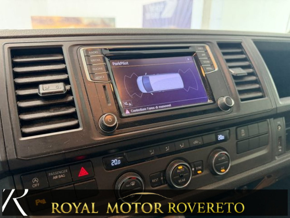 Volkswagen Veicoli Commerciali Caravelle 2.0 TDI 150CV PC Trendline N1 (12)