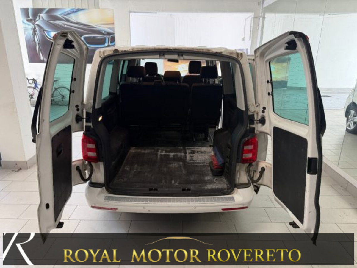 Volkswagen Veicoli Commerciali Caravelle 2.0 TDI 150CV PC Trendline N1 (16)