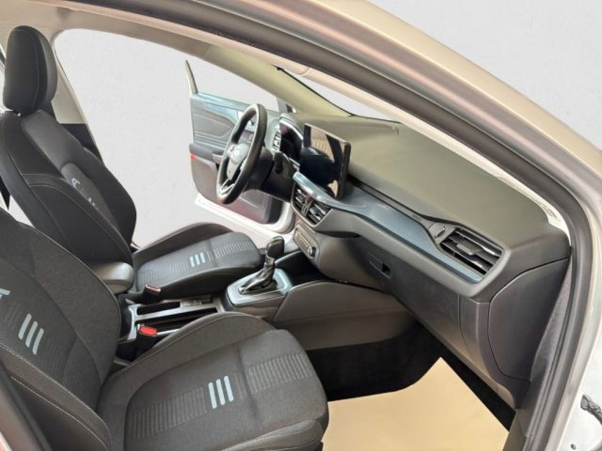Ford Focus Station Wagon 1.0 EcoBoost Hybrid 125 CV Powershift SW Active X (15)