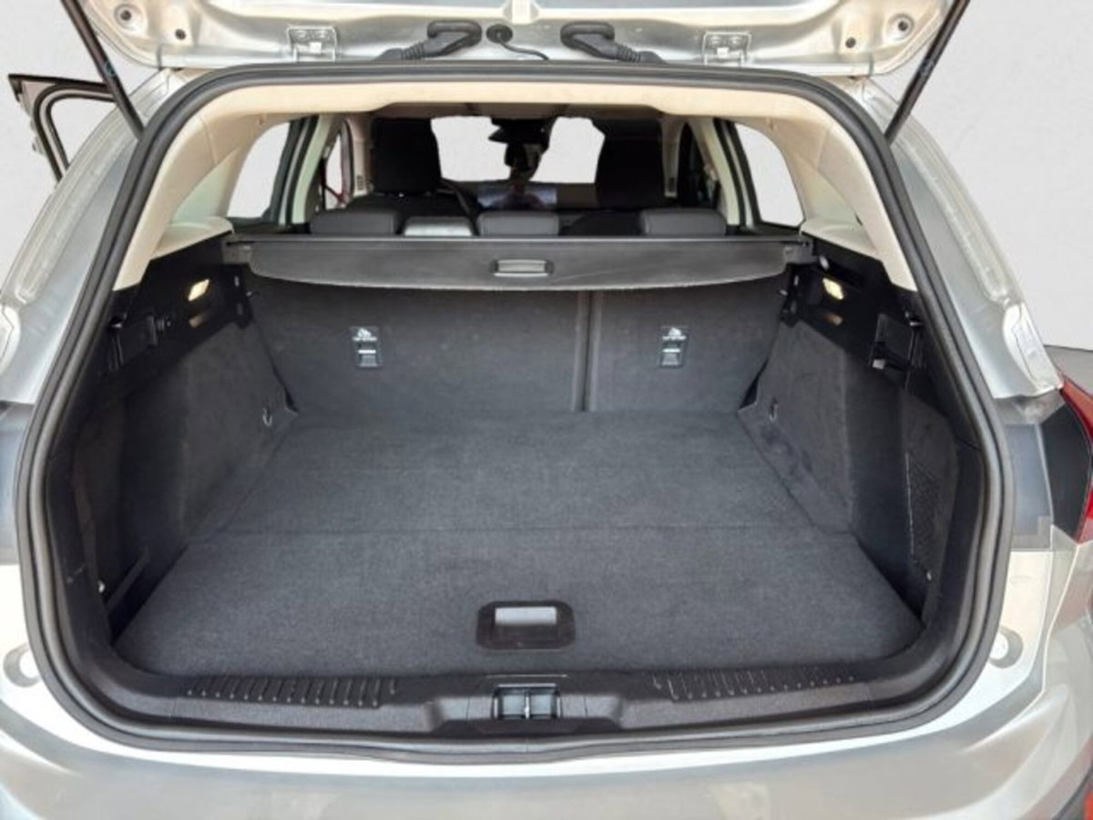 Ford Focus Station Wagon 1.0 EcoBoost Hybrid 125 CV Powershift SW Active X (9)