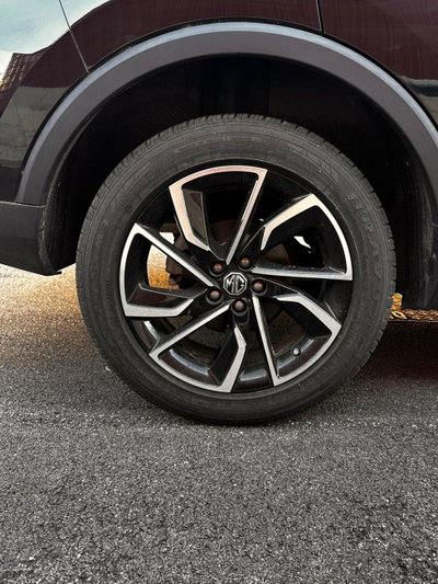 Mg ZS ZS 1.5 Luxury (11)